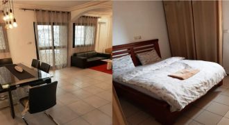 Logement meublé 2 chambres avec piscine à Douala