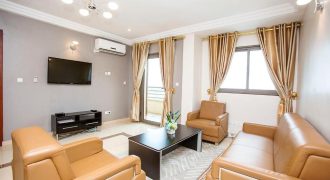 Appartement Meublé Luxe Bonapriso | Piscine & 3 Chambres