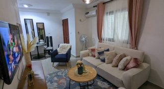 Studio Meublé Chic à Bonapriso Douala | Internet & Canal+ Inclus